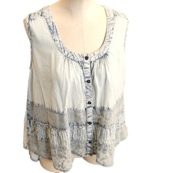 WOMENS Rachel Zoe light chambray embroidered tank top size Small. - Picture 2 of 14